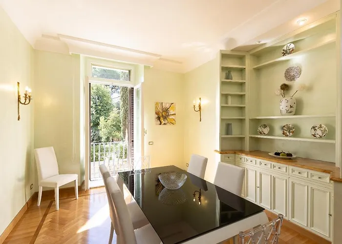 Ludovisi By In *